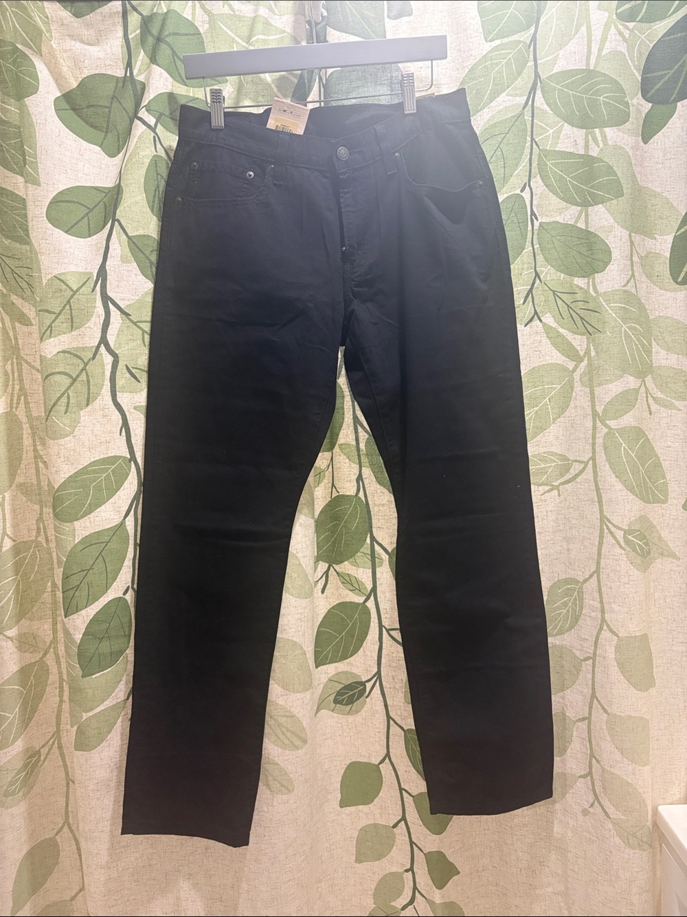 Levi's Black MIDDY STRAIGHT WOMEN'S JEANS